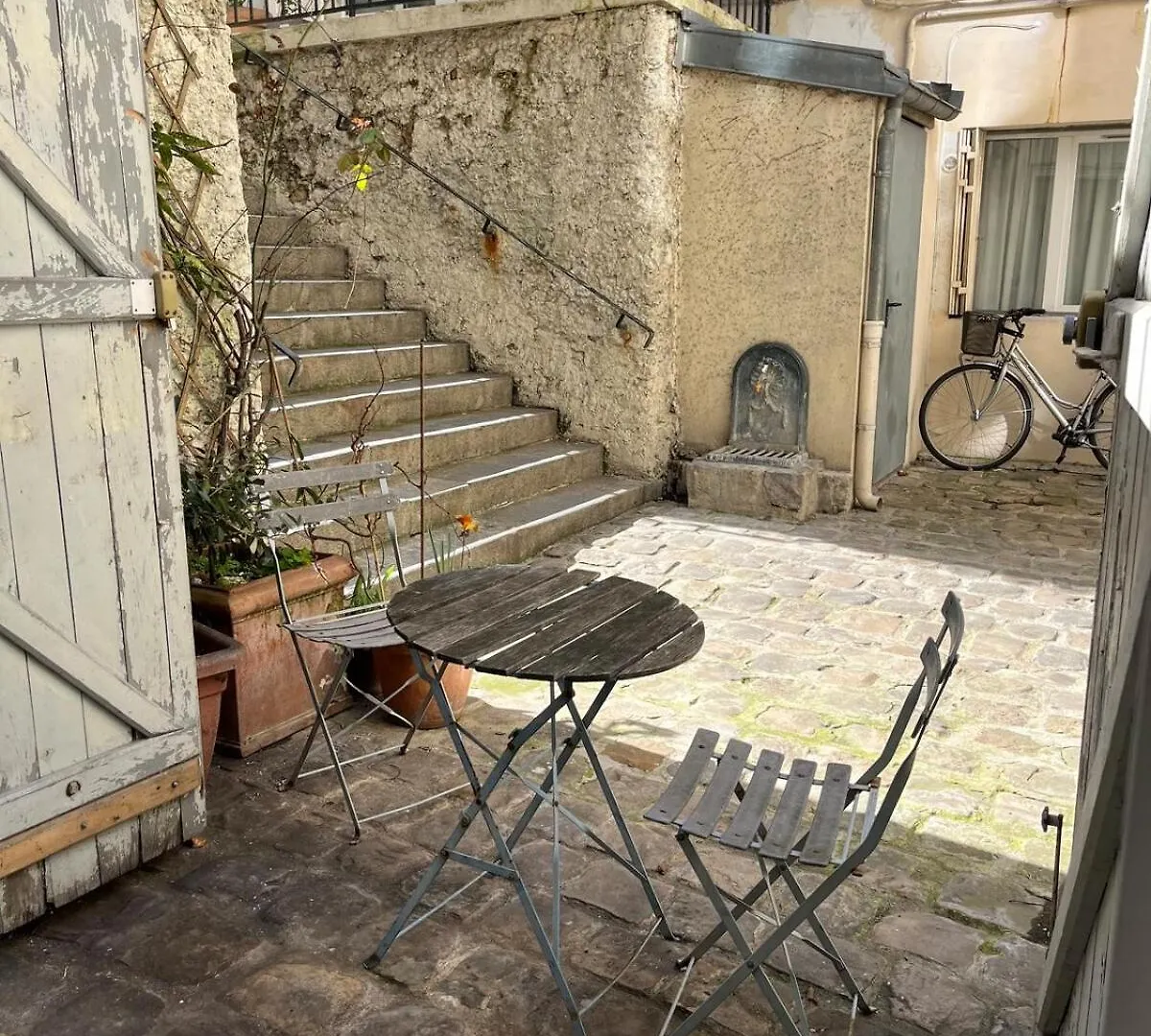 Beautiful Cozy Apartment Paris 0*,  France